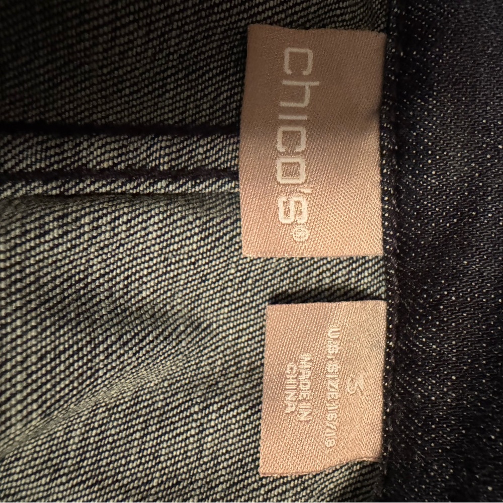 Chico's long jean jacket, gold button front. Size 16/ 3 Chicos - Picture 4 of 5